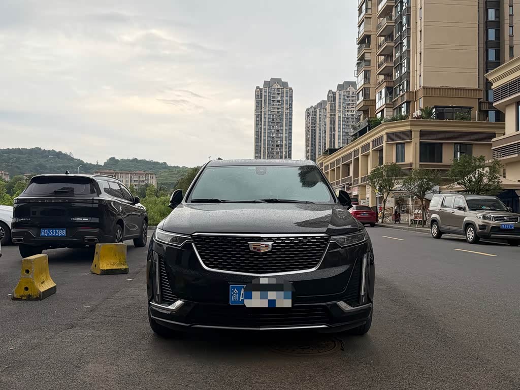 Cadillac XT6