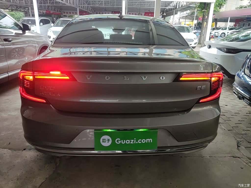 Volvo S90, 2021 6
