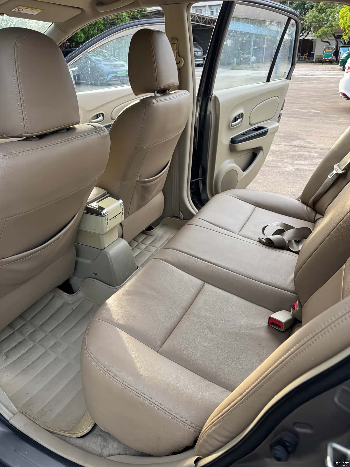 Nissan D50, 2014 12
