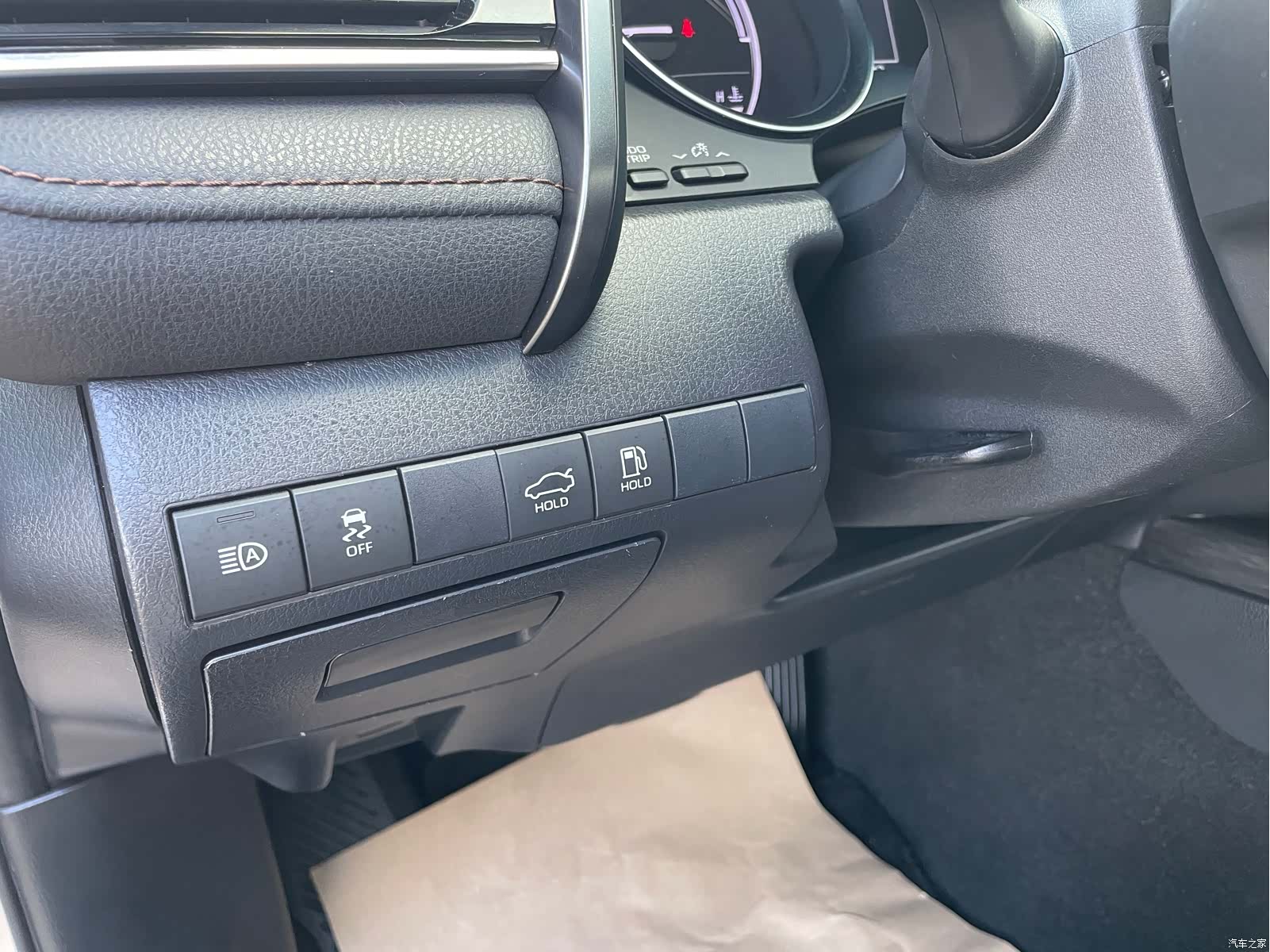 Toyota Camry, 2022 24