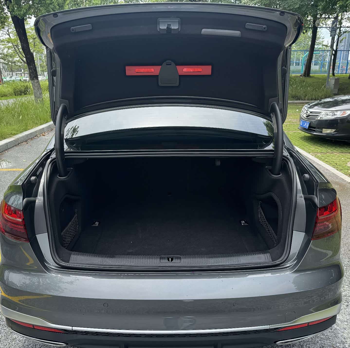 Audi A4L, 2020 9