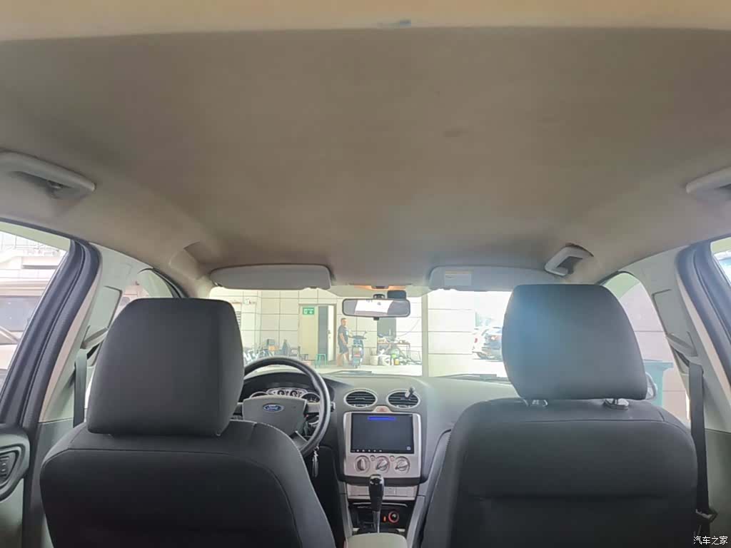 Ford Focus, 2016 18