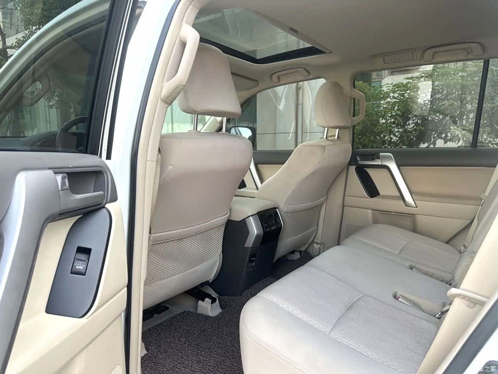 Toyota Prado, 2018 11