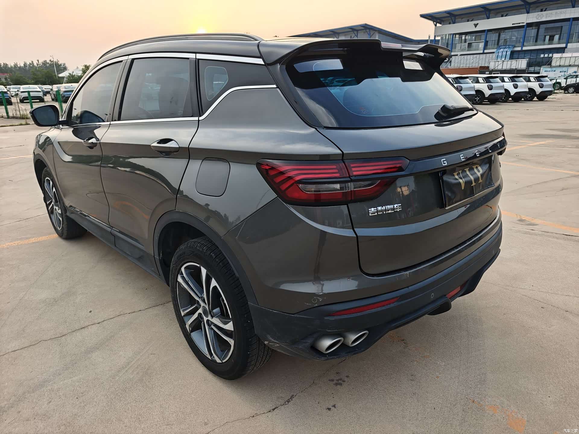 Geely Coolray, 2022 4