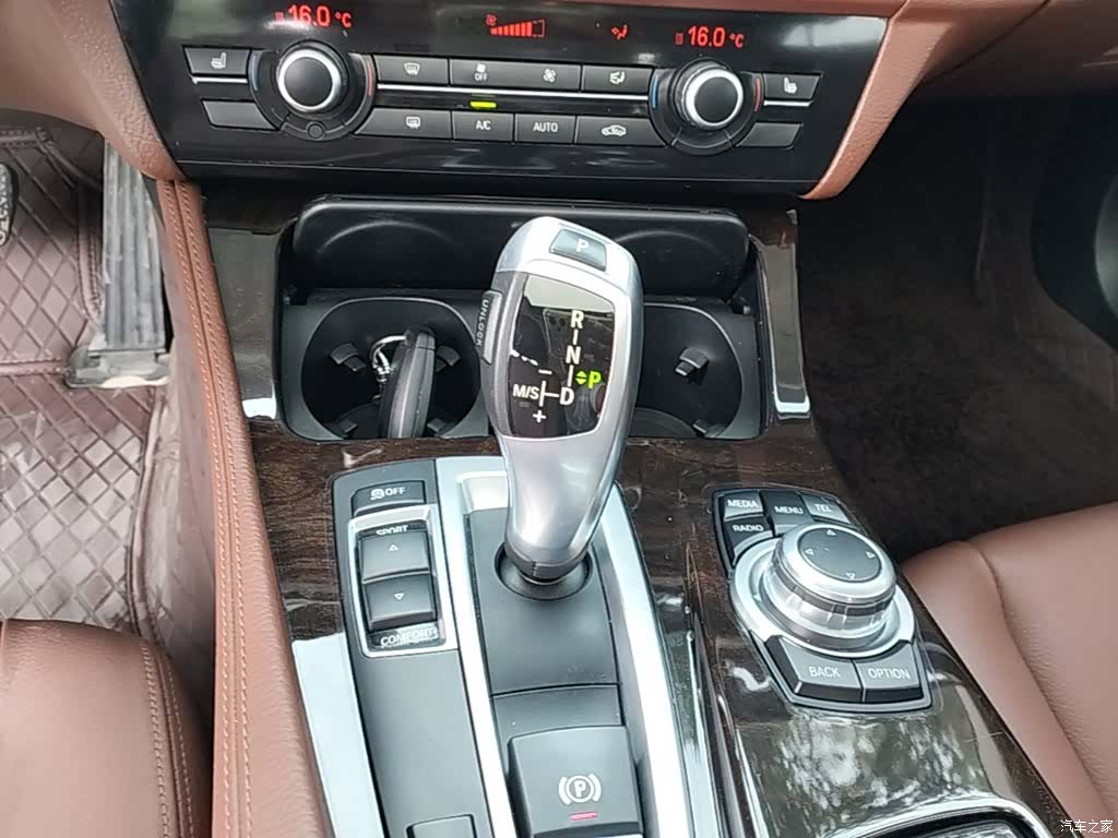 BMW 5 Series, 2017 14