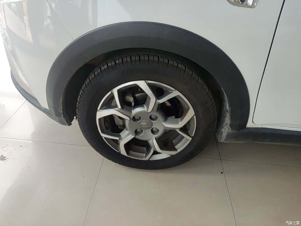 Geely X1, 2018 23