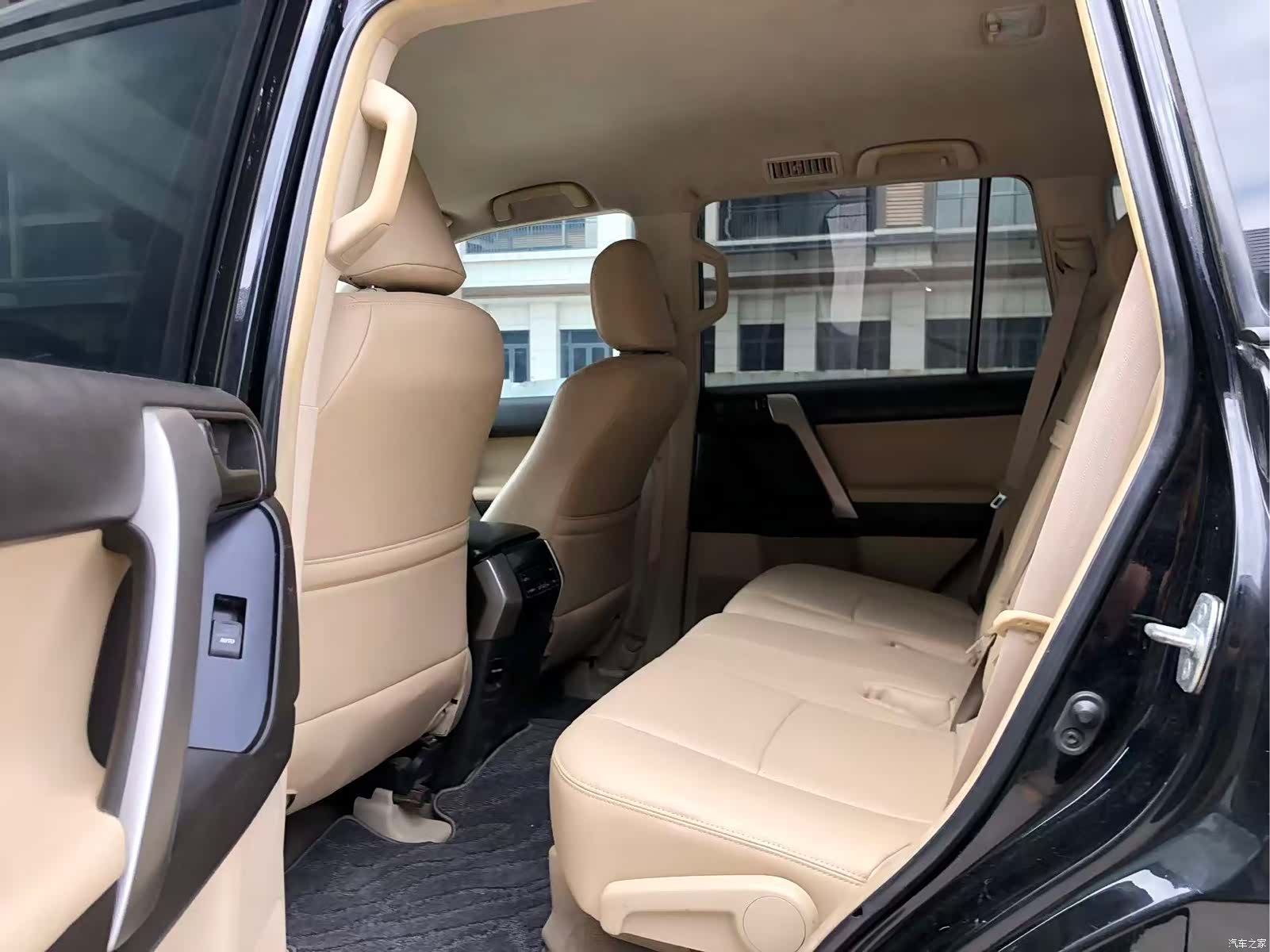 Toyota Prado, 2012 все фото