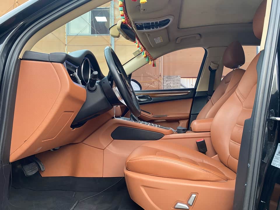 Zotye SR9 Zotye SR9