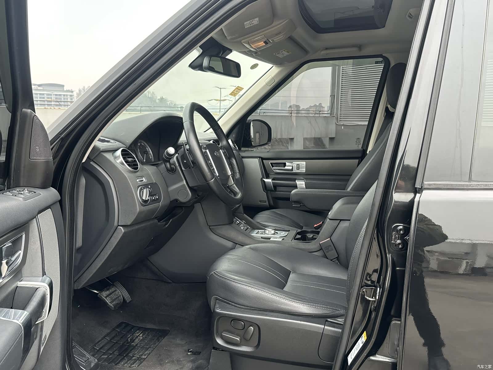Land Rover Discovery, 2017 4