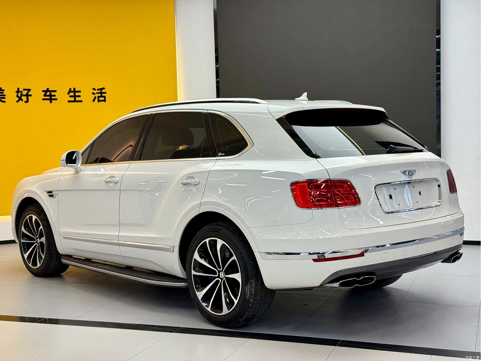 Bentley Bentayga, 2020 17