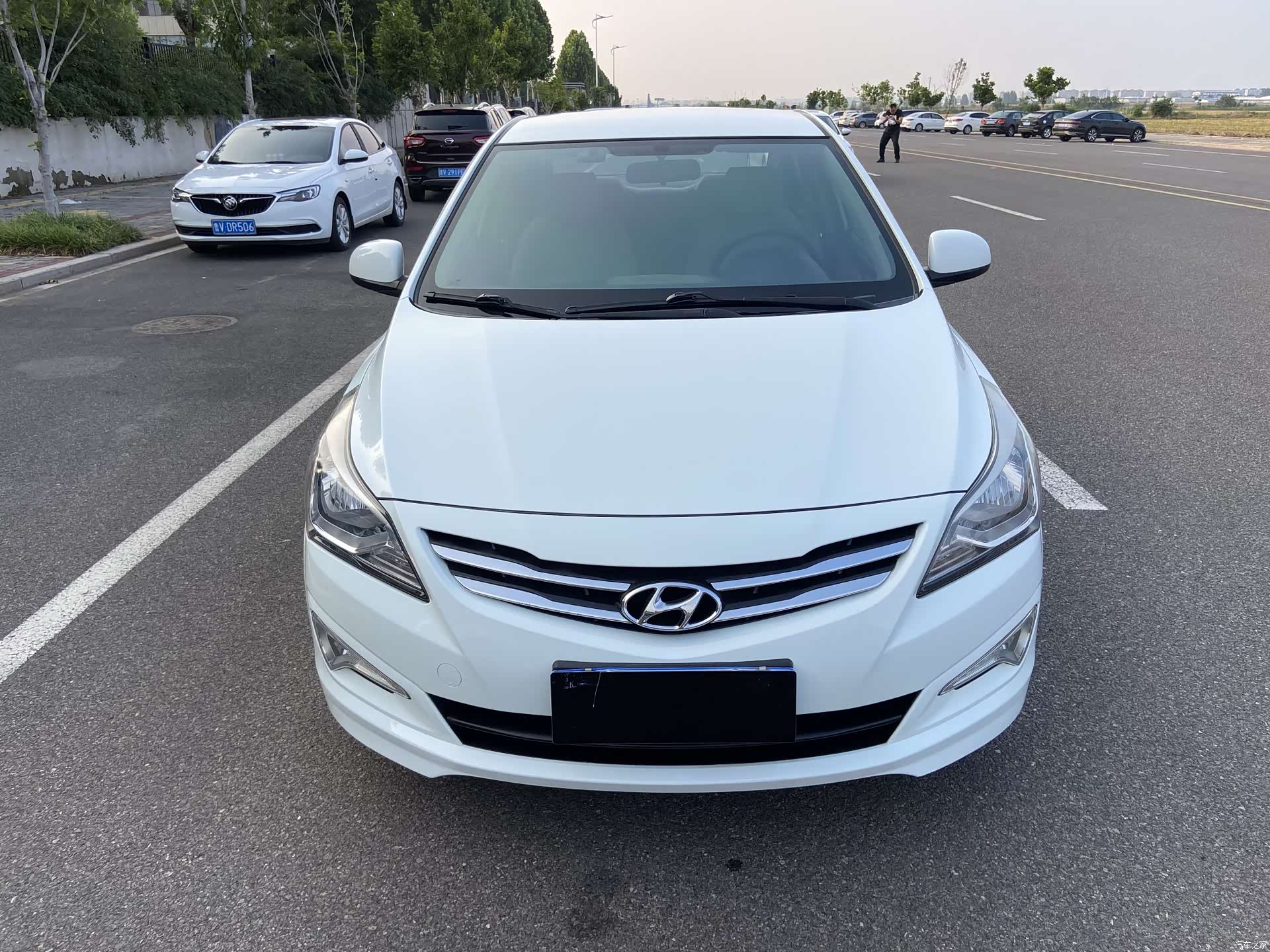 Hyundai GLS, 2014 2
