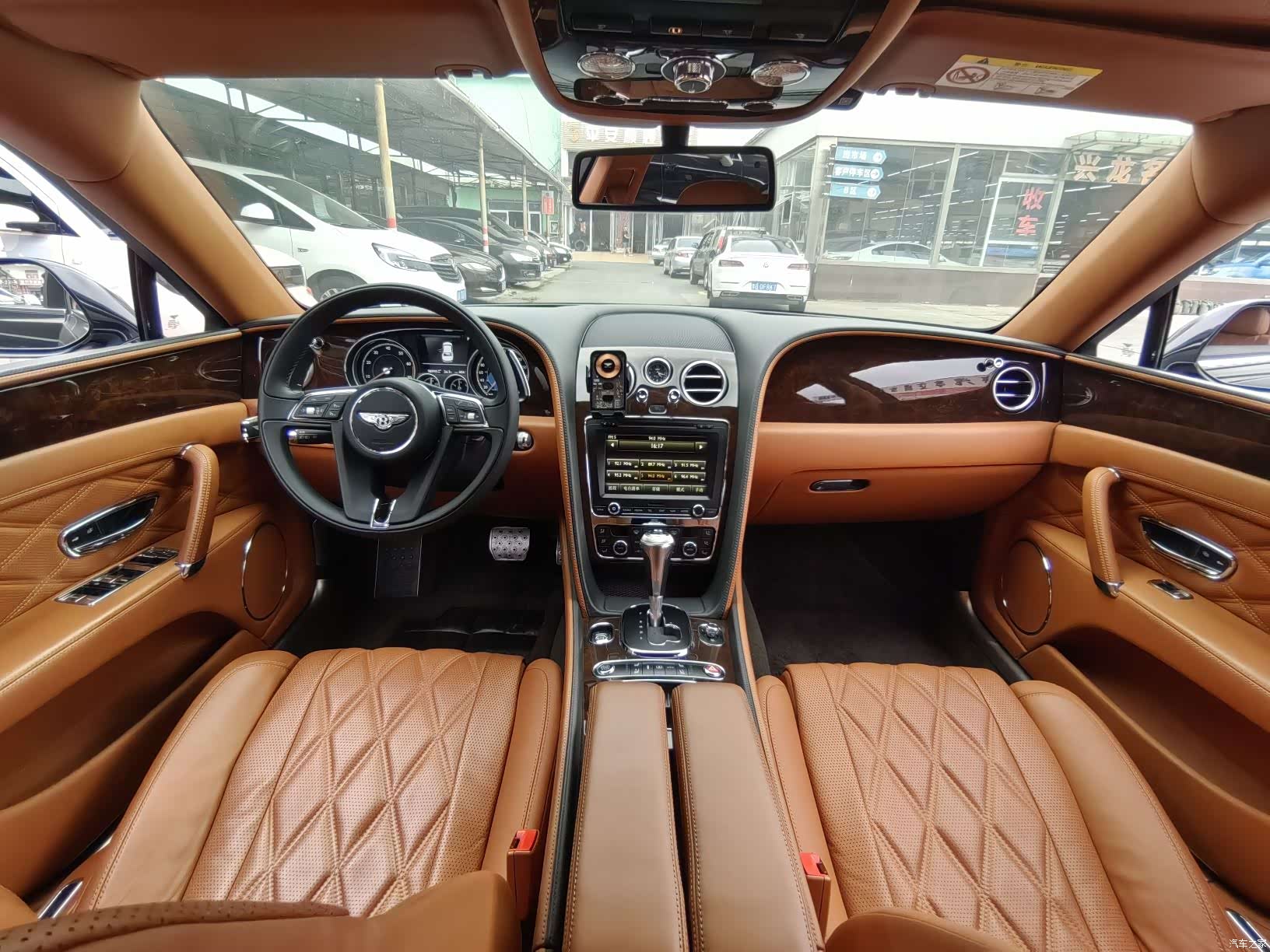 Bentley Flying Spur, 2016 4