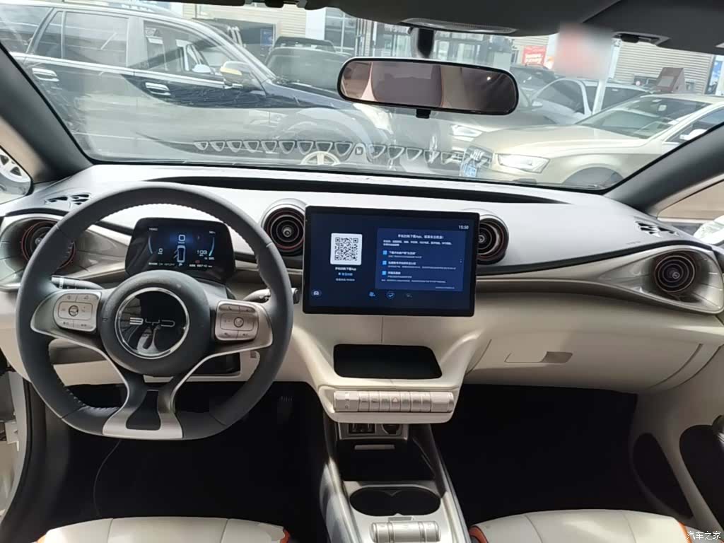 BYD Dolphin, 2021 10