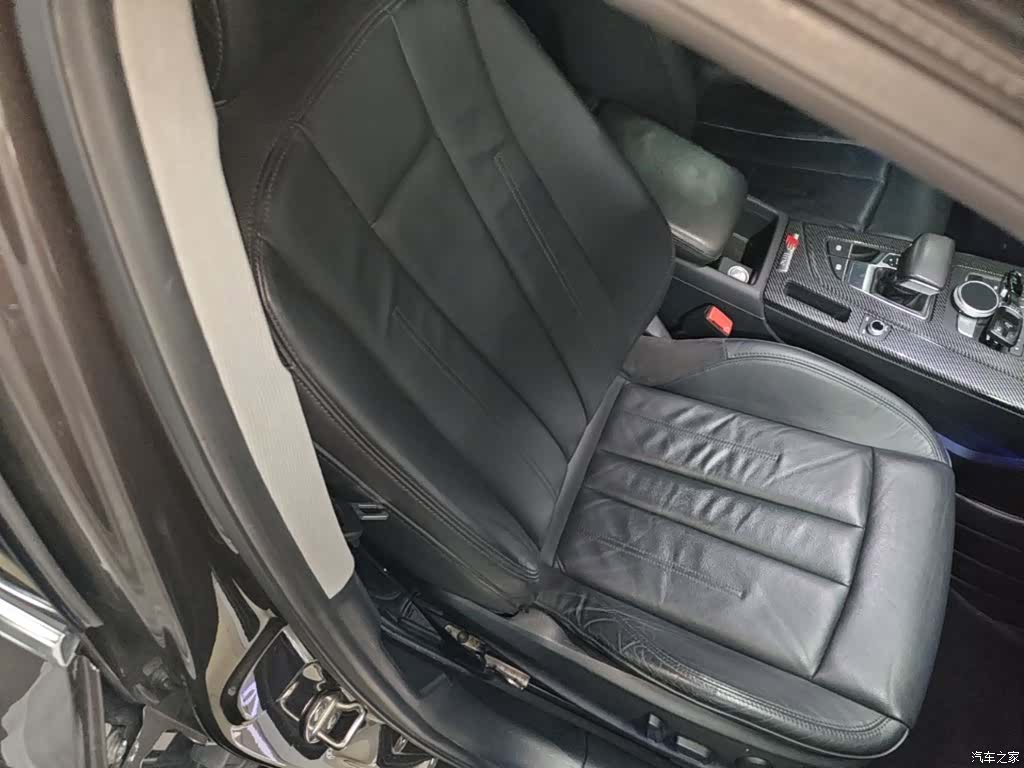 Audi A4L, 2020 25