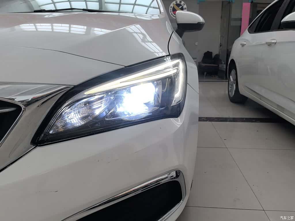 Buick Verano, 2018 12