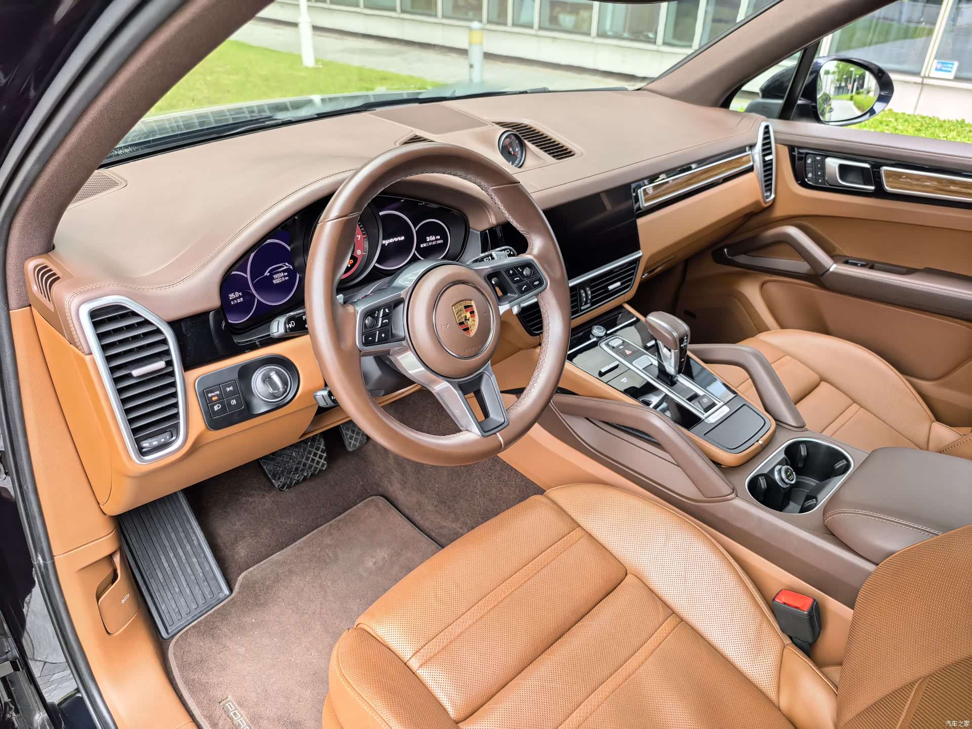 Porsche Cayenne, 2023 9