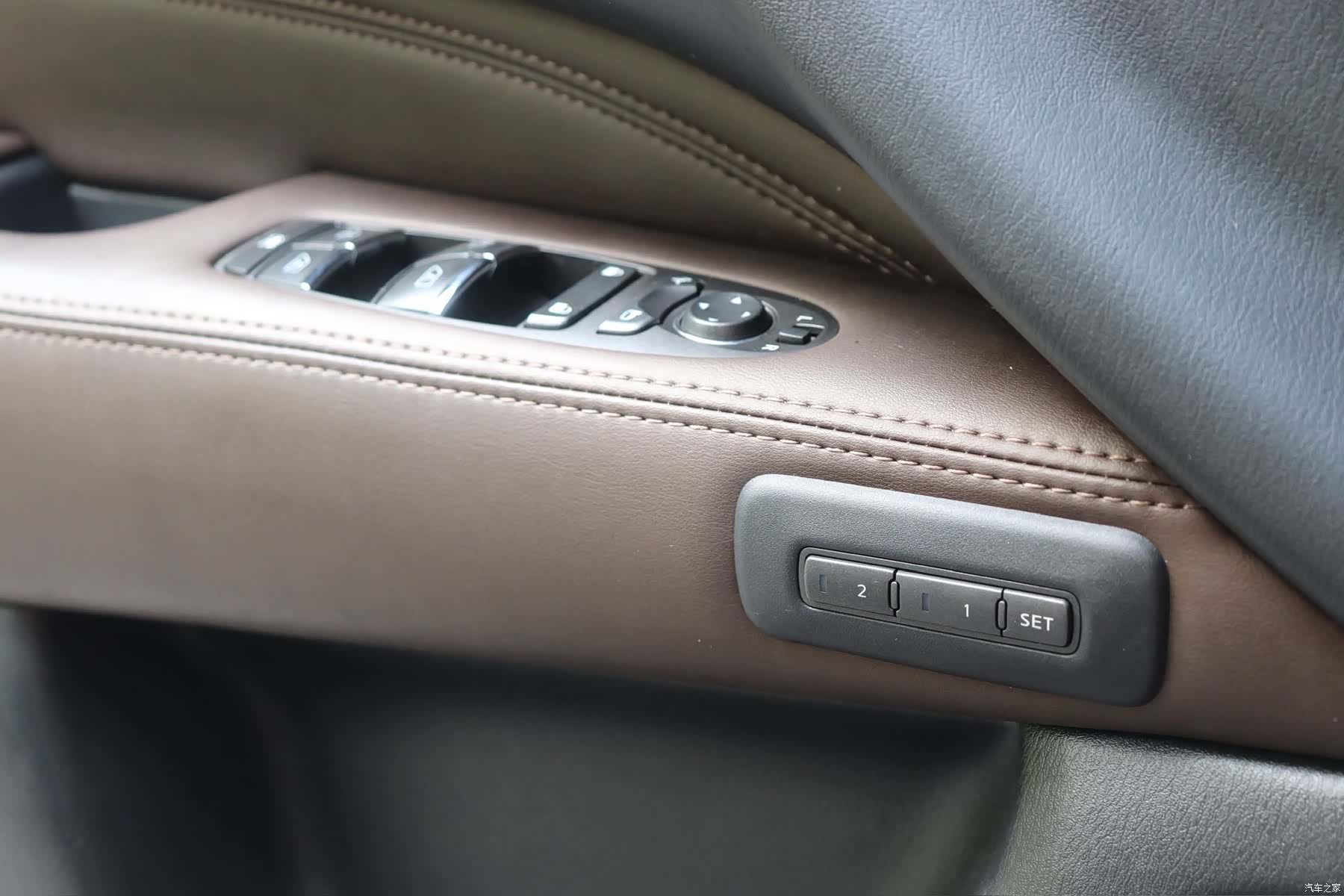 Infiniti JX35, 2013 24