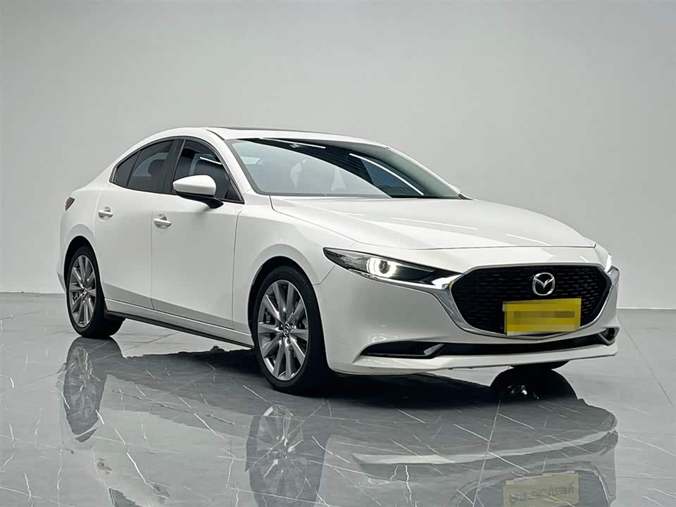 Mazda 3 Angkesaila