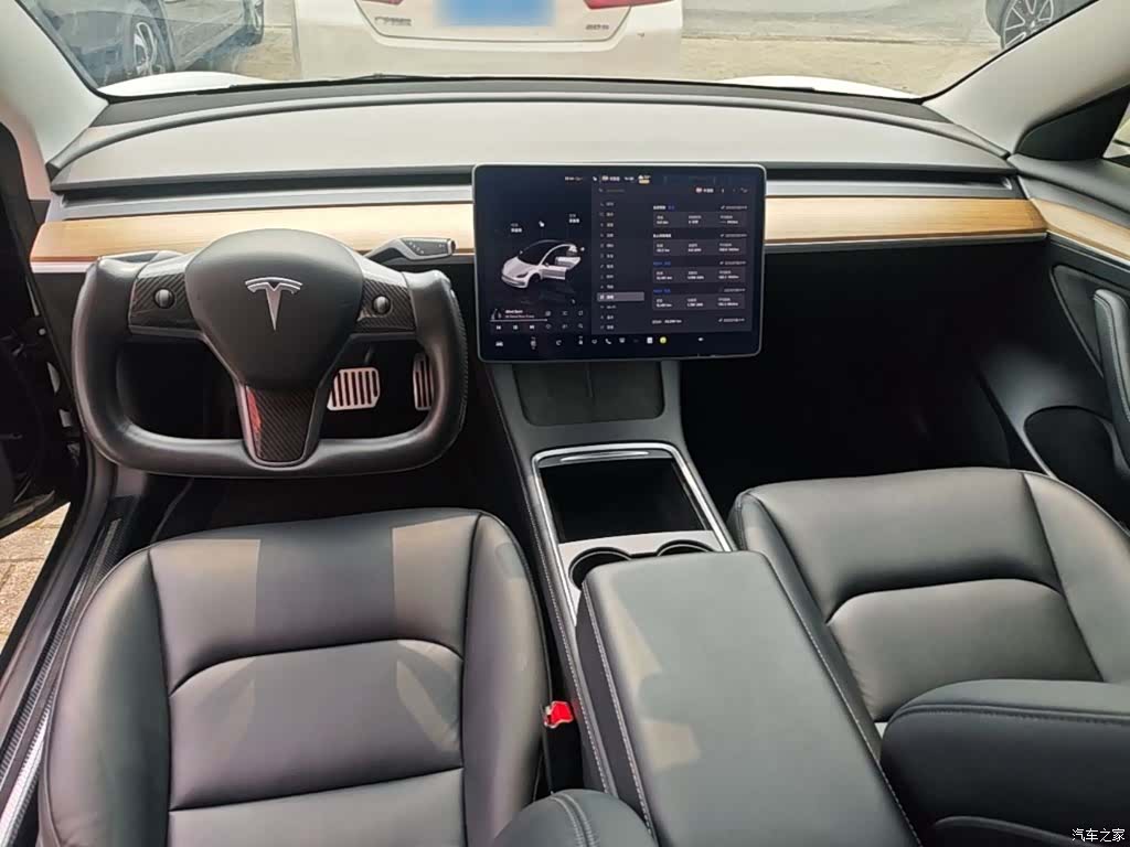 Tesla Model 3, 2022 10