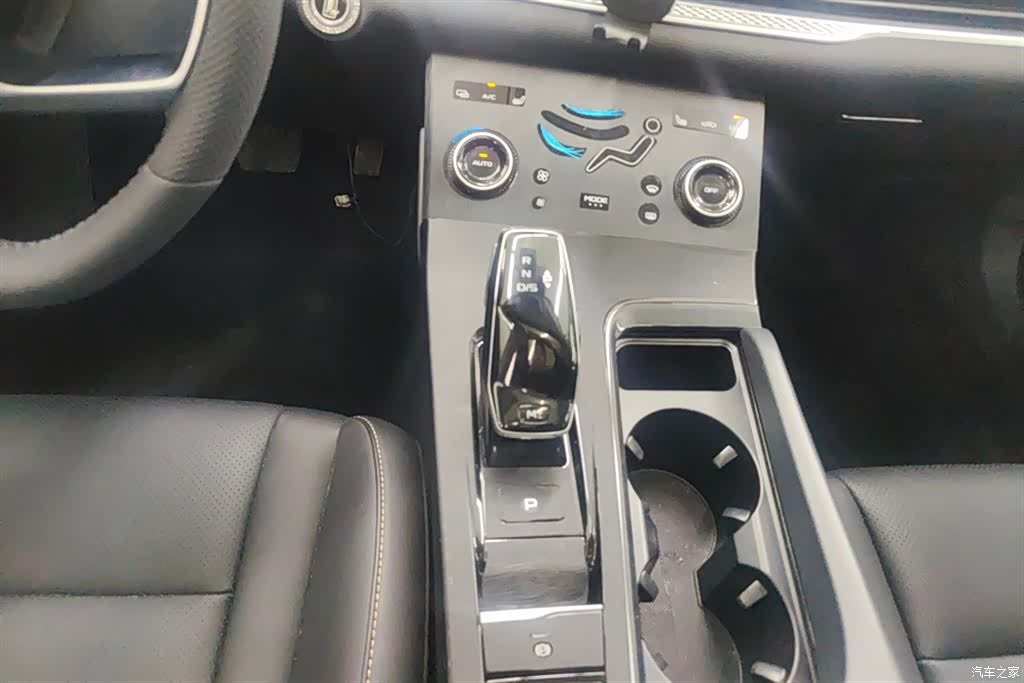 Bestune B70, 2024 16