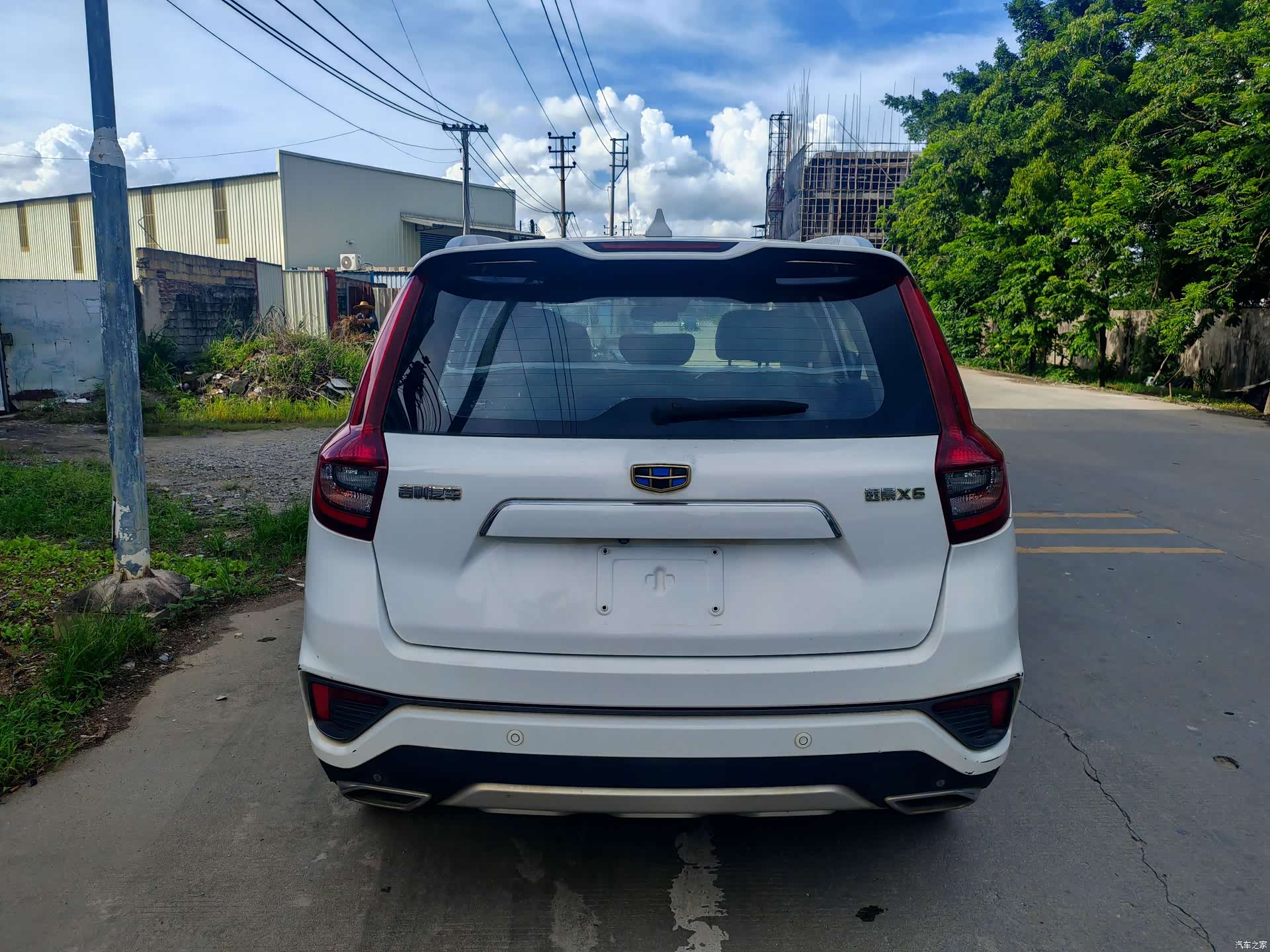 Geely X6, 2018 3