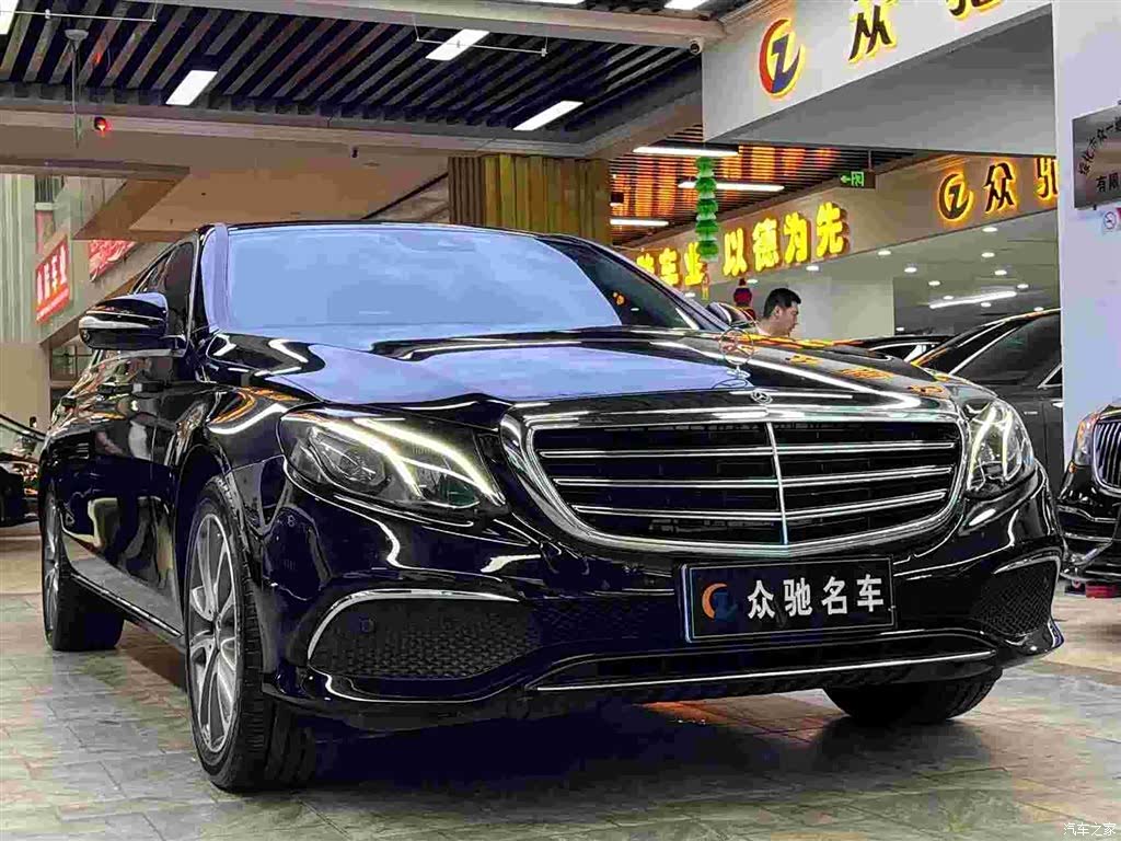 Mercedes-Benz E-Class, 2017 1