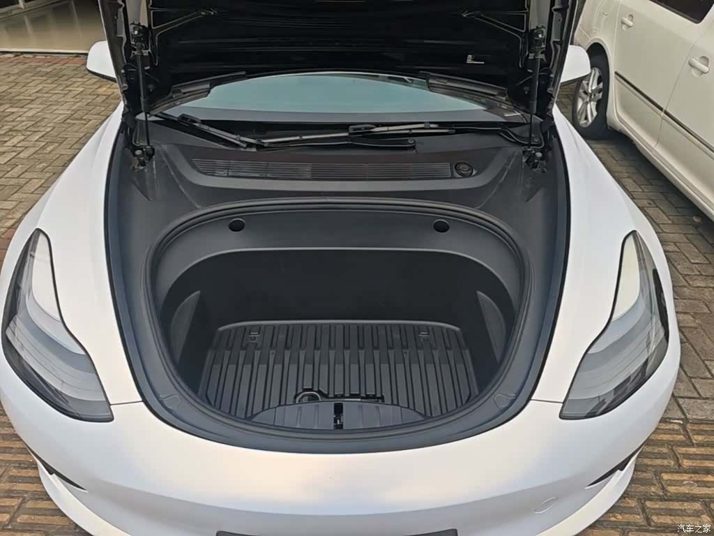 Tesla Model 3, 2022 20