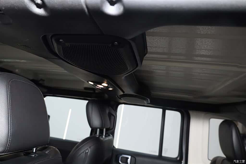 Jeep Wrangler, 2021 20