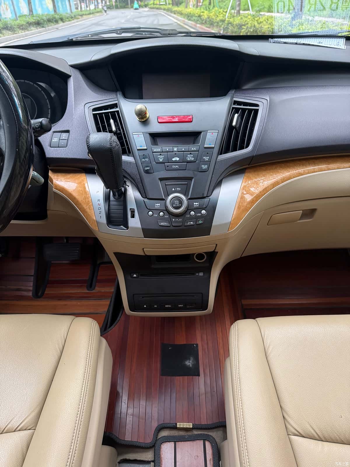 Honda Odyssey, 2011 13