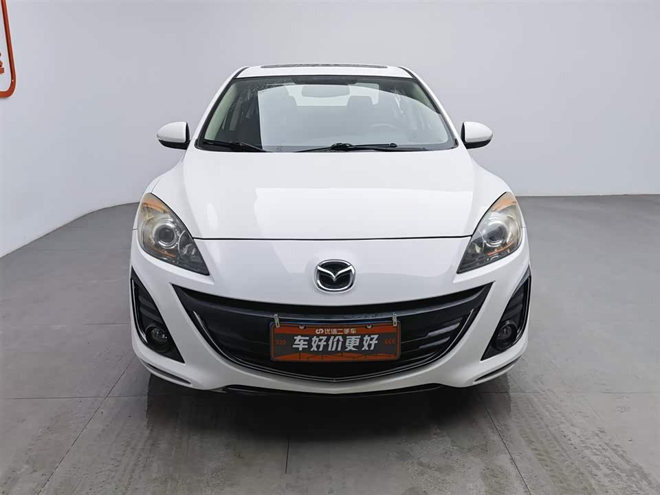 Mazda 3 star Cheng