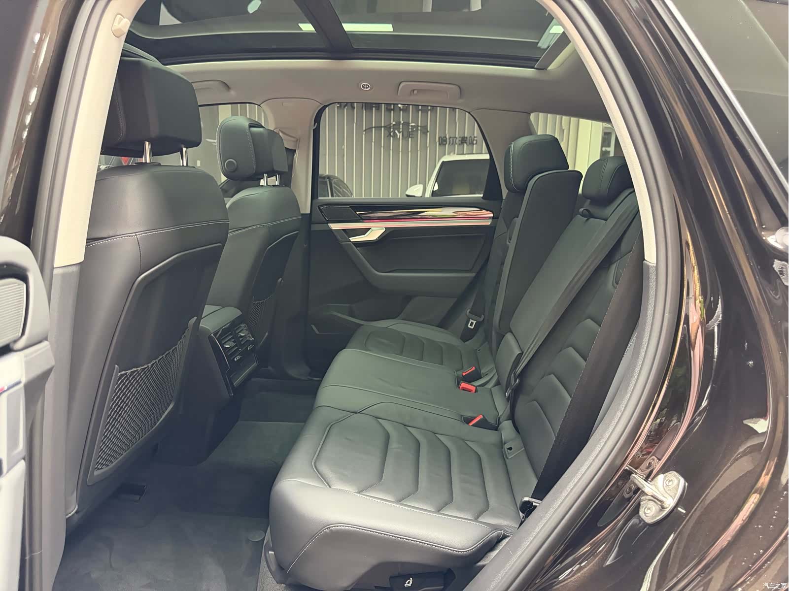 Volkswagen Touareg, 2019 17