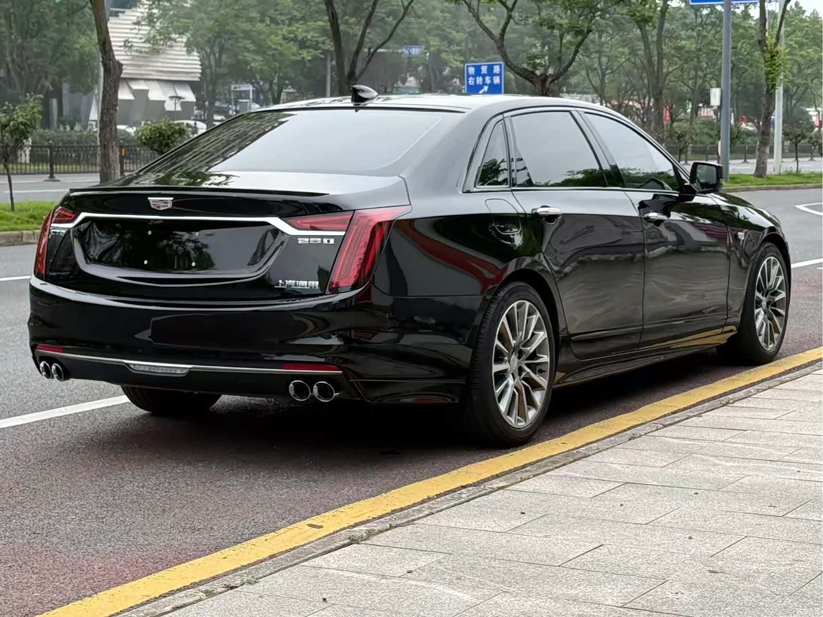 Cadillac CT6, 2022 9