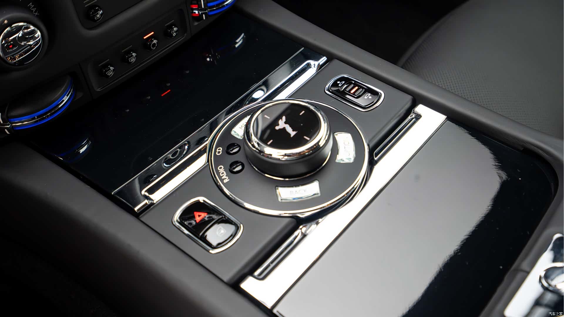 Rolls-Royce Wraith, 2016 8