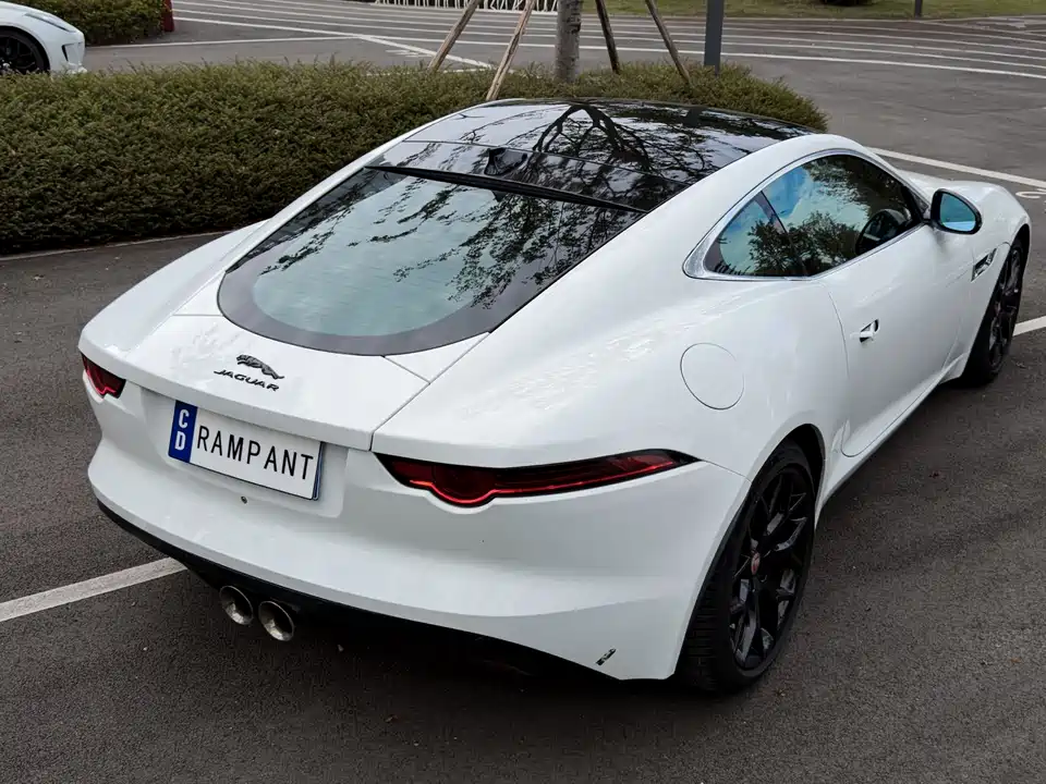 Jaguar F-TYPE