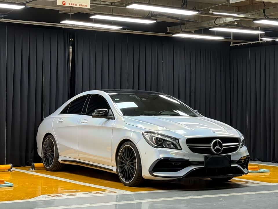 Mercedes-Benz CLA AMG