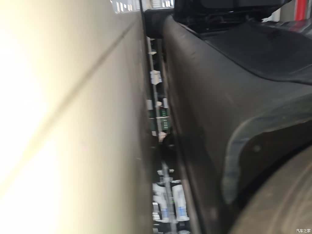 Tesla Model Y, 2022 22