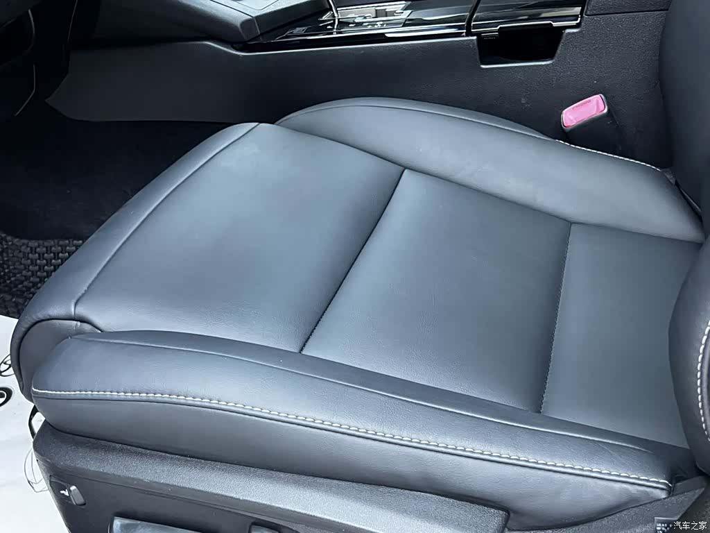 Lexus ES, 2014 8