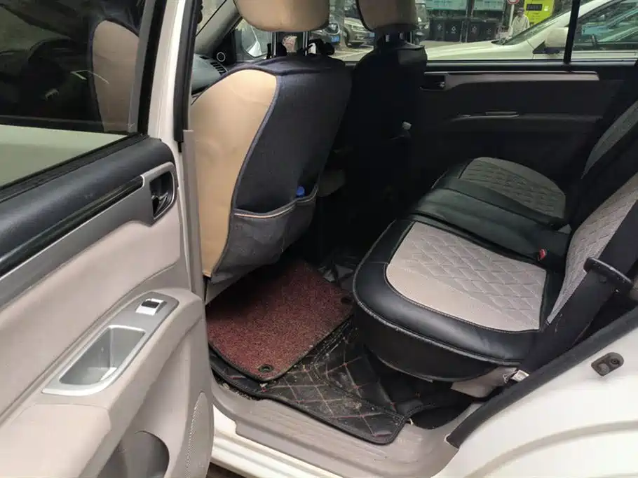 Mitsubishi Pajero Jinchang