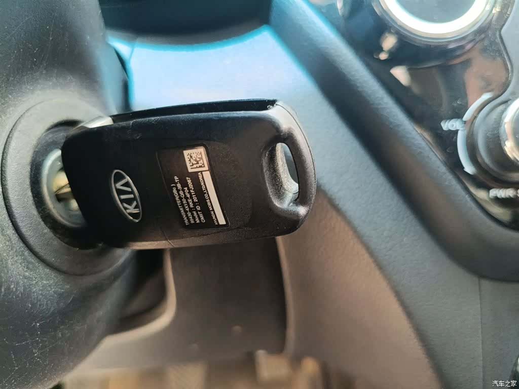 Kia K2, 2016 9