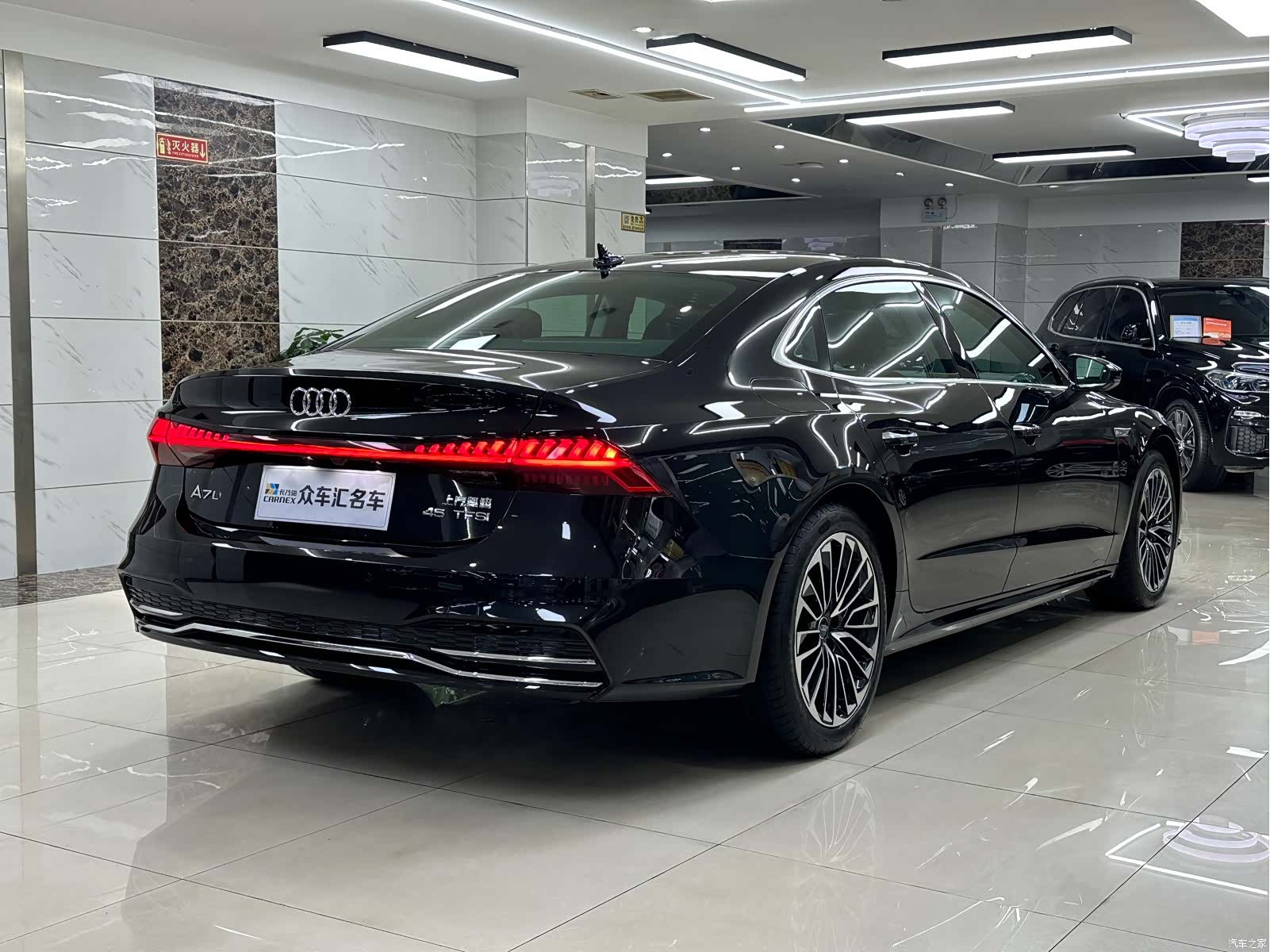 Audi A7L, 2025 4