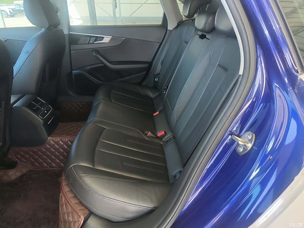 Audi A4L, 2019 17