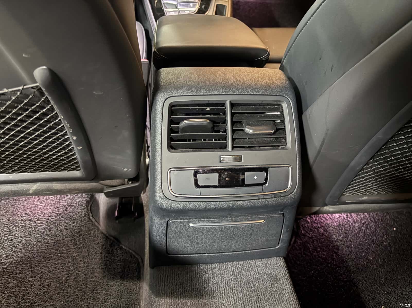 Audi A4L, 2025 10