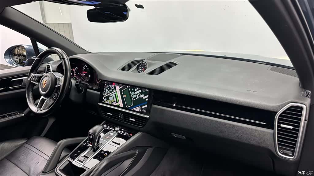 Porsche Cayenne, 2018 13
