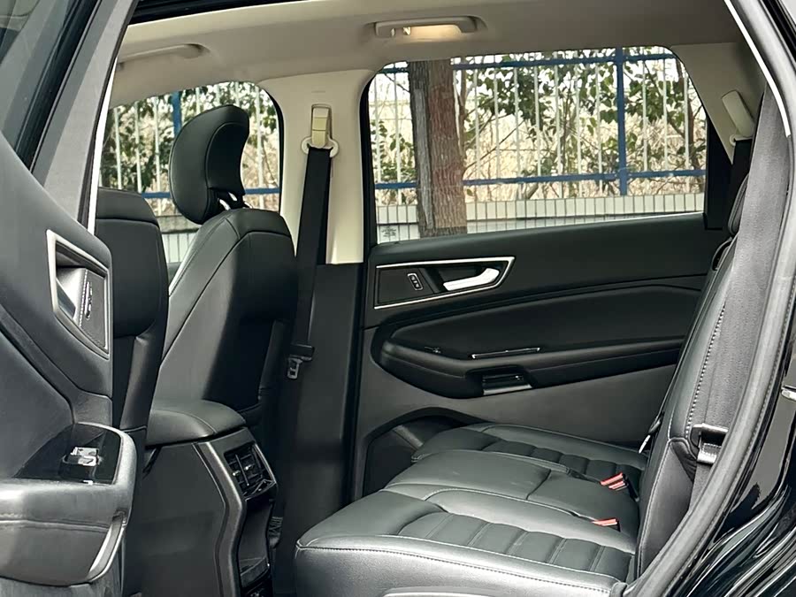 Ford Edge 2020, фото 15