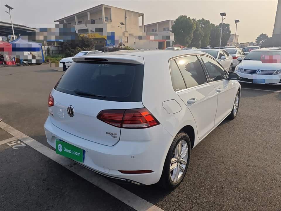 Volkswagen golf