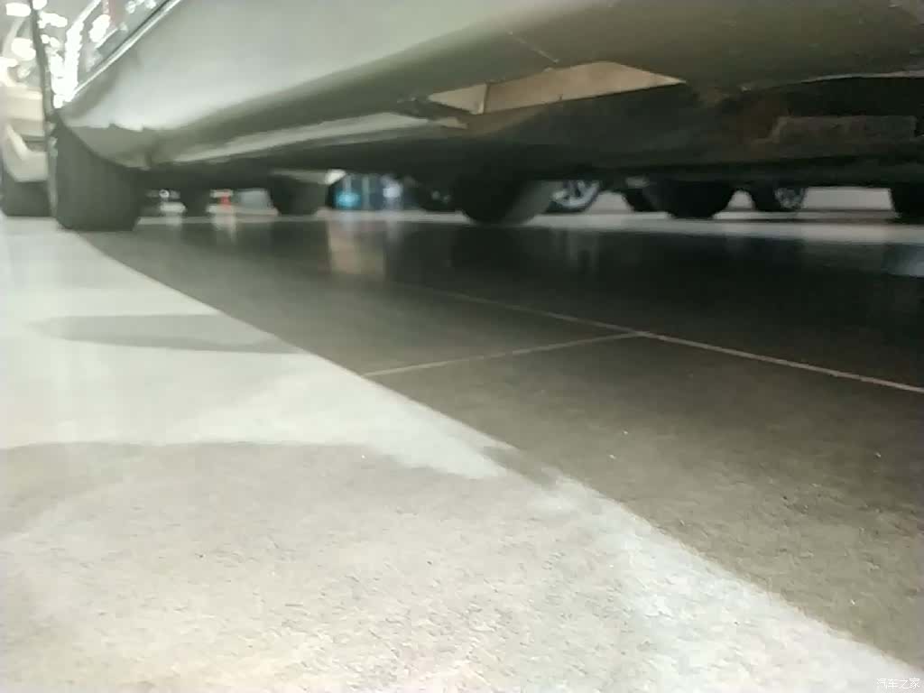 Volvo V40, 2018 21