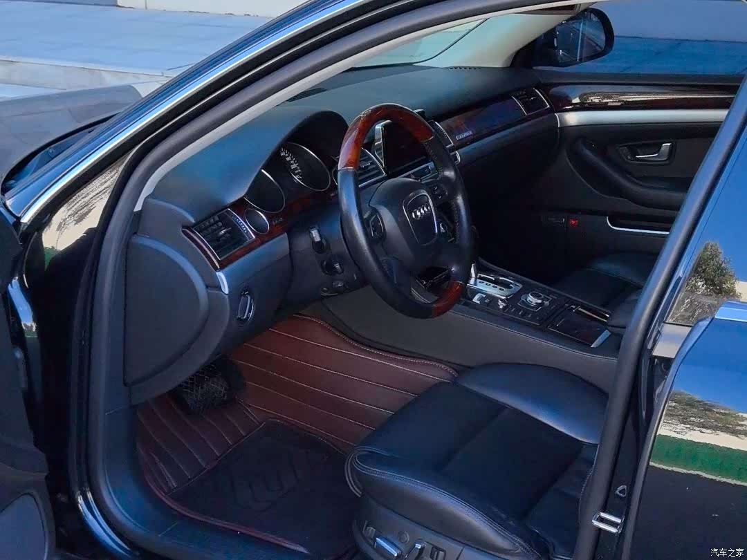 Audi A8L, 2010 9