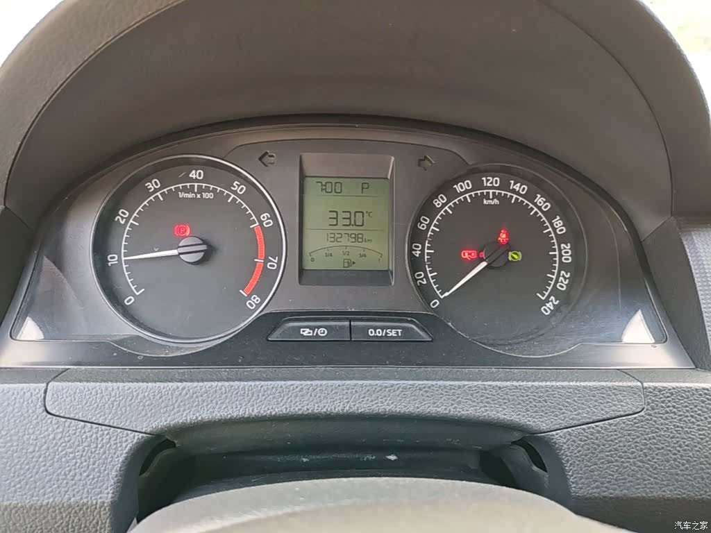 Skoda Rapid, 2016 12