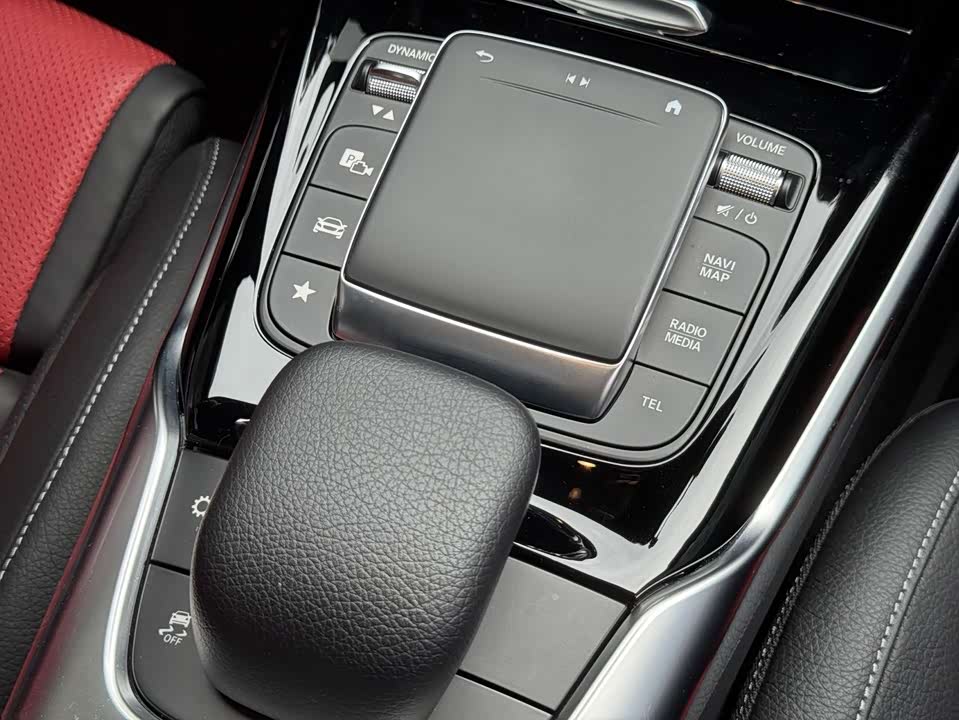 Mercedes-Benz CLA AMG