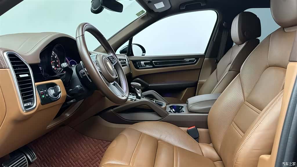 Porsche Cayenne, 2023 17